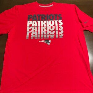 NE Patriots men's t-shirt